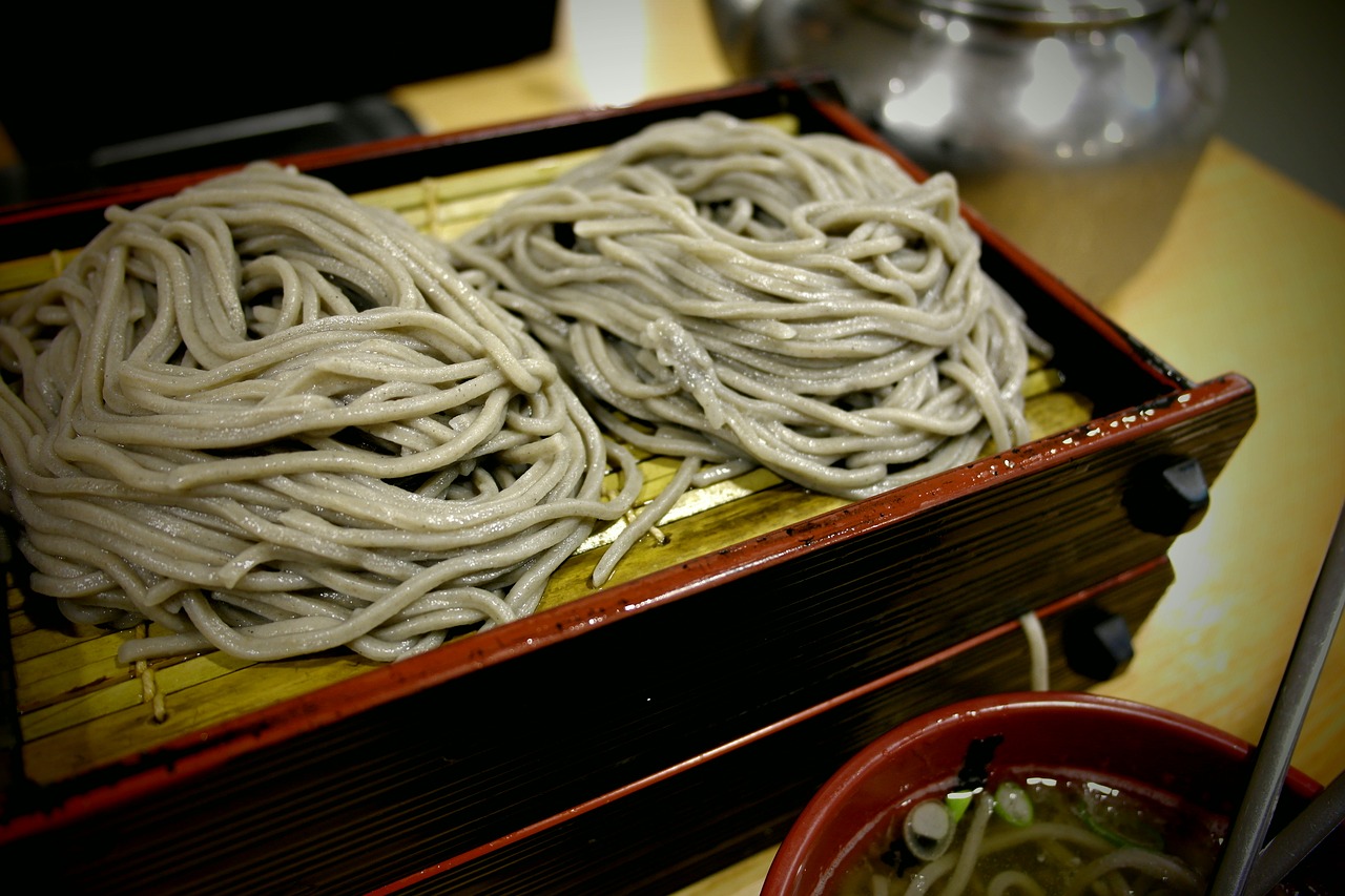 蕎麦の盛り方もいろいろ
