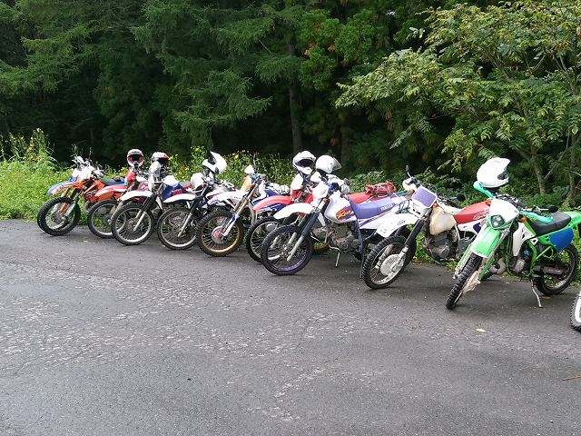 バイクはカッコイイだけでなく、仲間もできる