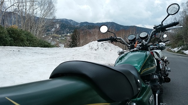 Z750D1。これは春先ですが雪が残ってる高原は超寒い。