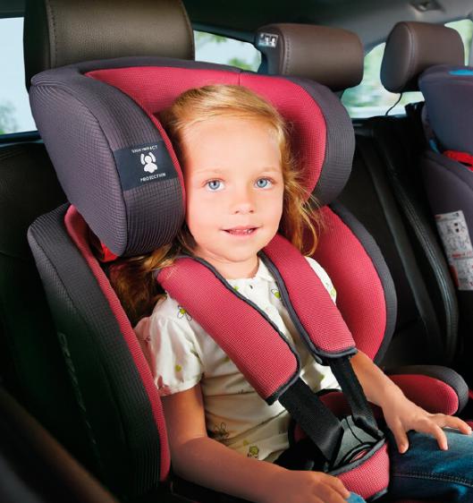 出産祝いにドイツ製チャイルドシートがおすすめ 意外に安いし超喜ばれます