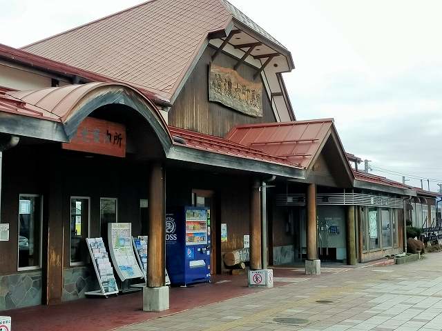 信濃大町駅。