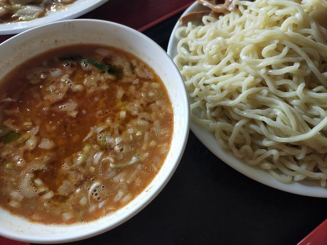 夏はつけ麺がいいですな。