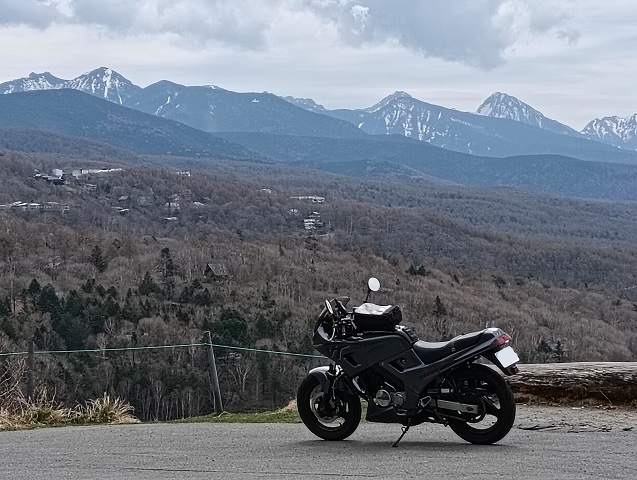 VT250FHと八ヶ岳。
