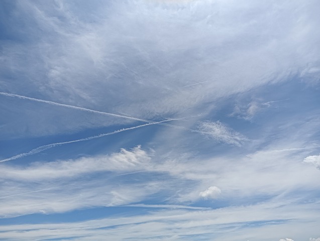 車山山頂から見た空。