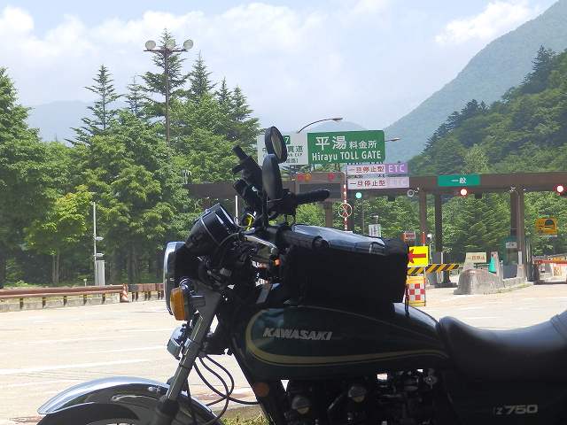 Z750D1。