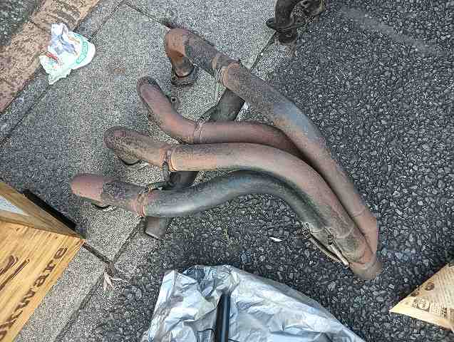 ヨシムラサイクロンエキマニ。