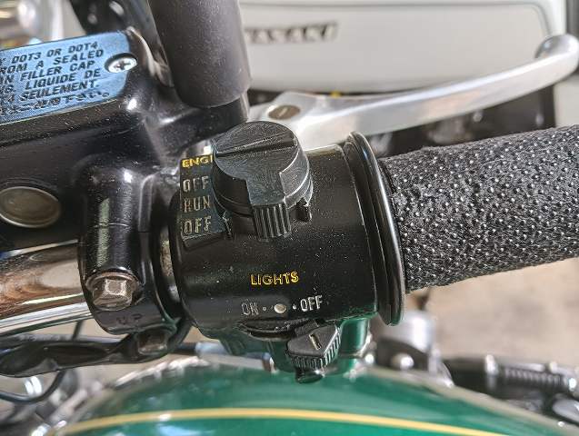 Z750D1のキルスイッチ。